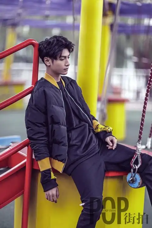 pop街拍vol008国民初恋罗云熙