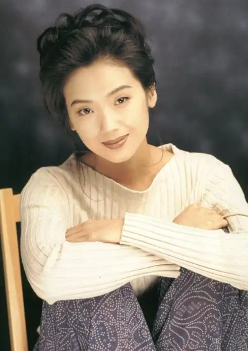 神秘的吴倩莲:退出娱乐圈没了踪迹,这些年"消失"去哪儿了?