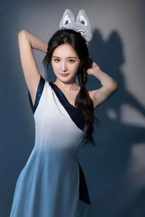 杨幂的身材和颜值真的是拔尖啊