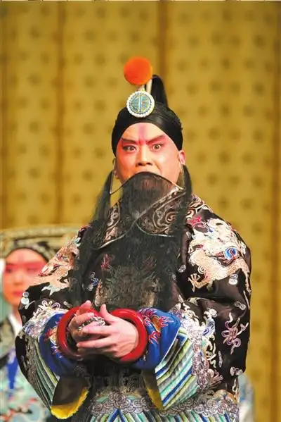 长安戏院过大年饕餮大餐五味全