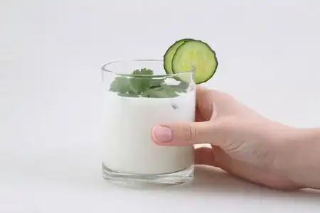 一杯酸奶图片