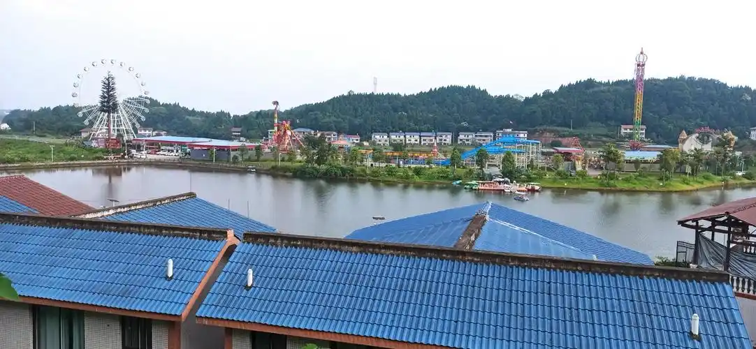 (原创)9.12游览安岳柠檬小镇