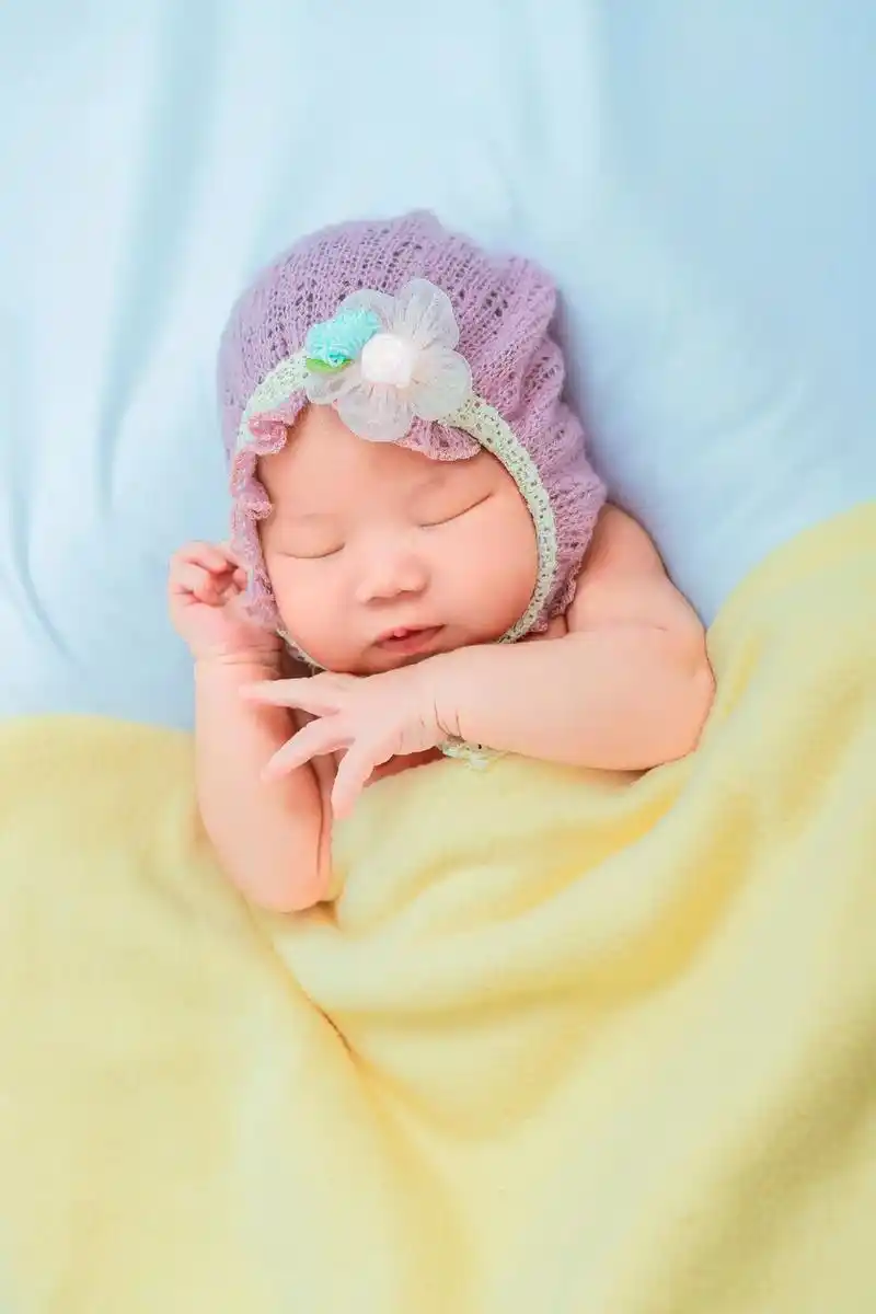 新生儿摄影 #骗你生女儿 #这是我的小baby啊 - 抖音