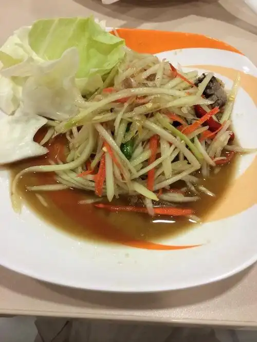 papaya.青木瓜沙拉.在泰国非常流行的一个爽口凉菜.