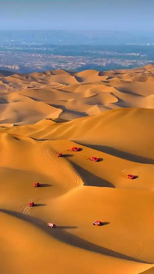 美丽的鄯善!#新疆美景  - 抖音