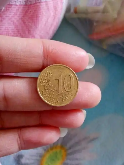 法国两千年10分欧元硬币已经禁止流通,在我国可以兑换多少钱