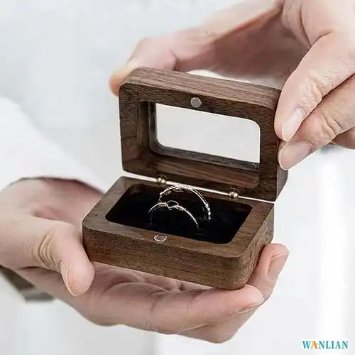 胡桃木情侣婚戒盒婚礼方形透明求婚刻字收纳对戒盒激光雕刻logo