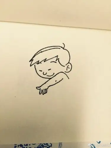 勤奋做家务叠被子的小男孩简笔画_www