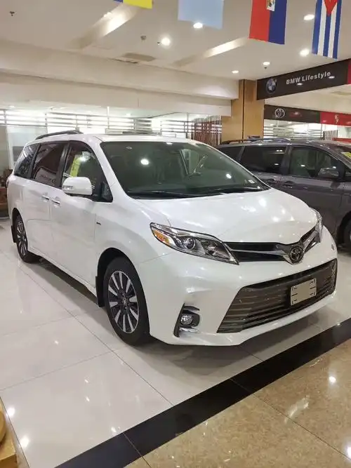 2019款丰田塞纳ltd七座商务车优惠促销