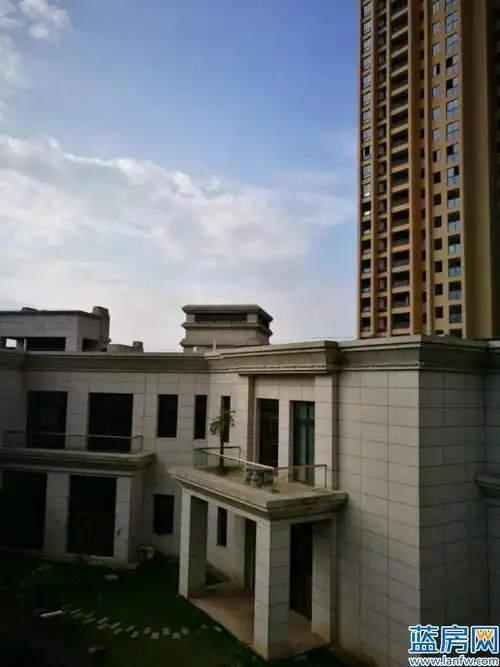 泉州楼盘 永春楼盘 富临国际楼盘价格:6000元/平米 咨询热线:0595