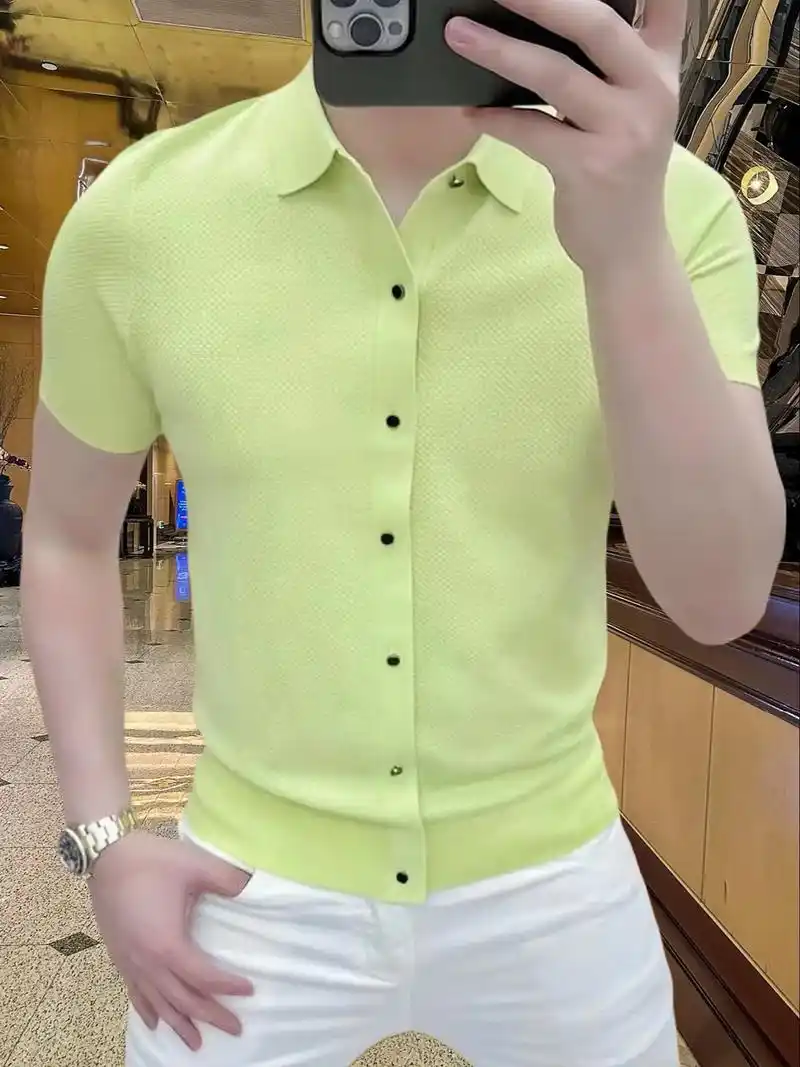 男士冰丝纯色短袖,面料柔软舒适,时尚百搭款,颜色鲜艳帅气,潮 - 抖音