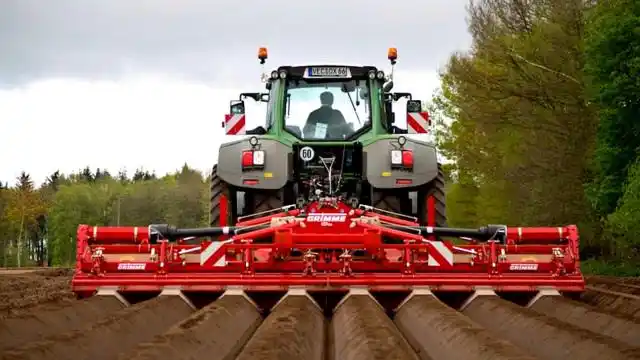 先进的现代农业机械设备!德国人种地真是高端