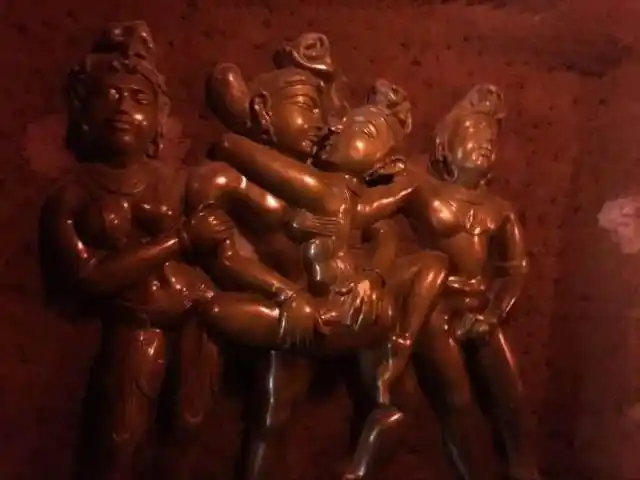 现在神奇力量,当年盛行的藏传佛母与密宗双修