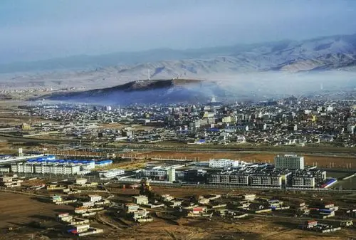 膜拜阿坝莫郎晒佛节