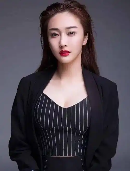 爆红后称自己是单身,下台就与丈夫办分手_陈冰_音乐__付瑞亭_节目