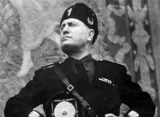 原创贝尼托墨索里尼意大利法西斯的独裁者也是希特勒的老师