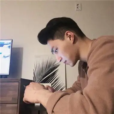 绅士像风一样的感觉超级好看的男生头像真人