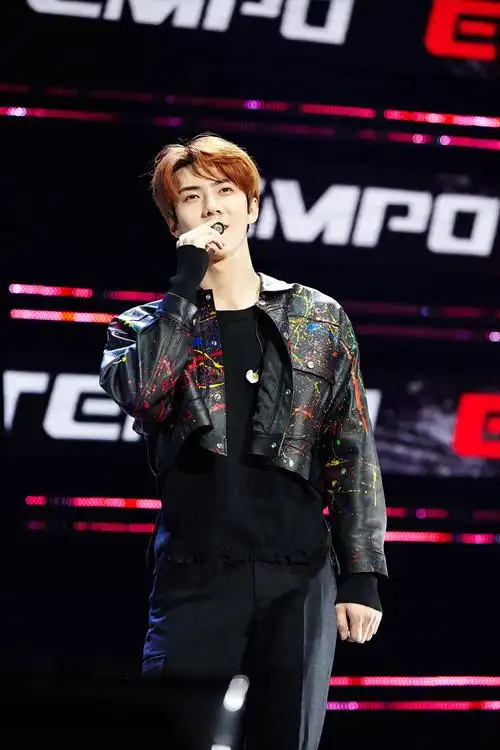 exo新辑发布会幕后大揭秘 边伯贤吴世勋都暻秀等绝美舞台照一齐奉上!