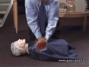 心肺复苏的原理的gif动态图片