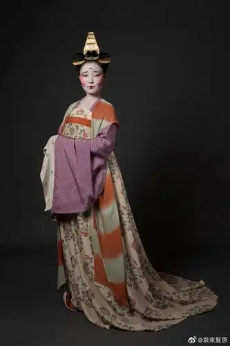 进来看中国传统服饰【汉族】