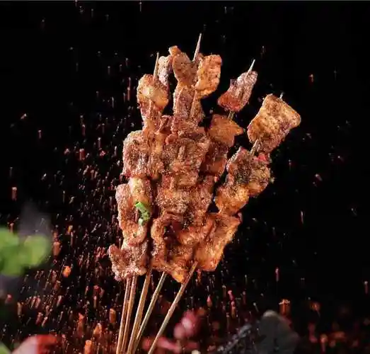 铁板羊肉串图片