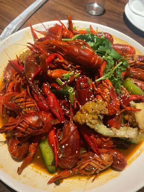 吃了一盘小龙虾02感觉像没吃一样