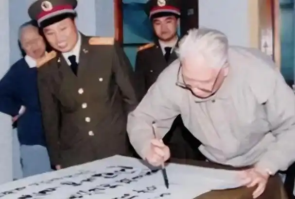 张震亲属来省军区请求参军军区参谋长表示首长张震已经有交代