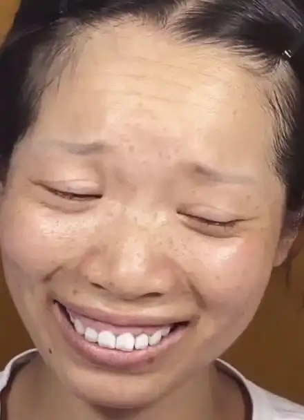 太可怕了,女人卸了妆都这样吧