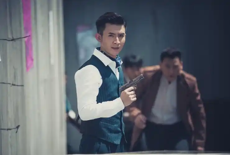 歪嘴战神管云鹏像什么"百亿项目","隐忍三年","拜见龙王"比比皆是,更