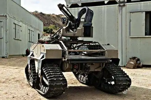 由英国国防科技公司凯奈蒂克研发的"模块化先进武装机器人系统"英文