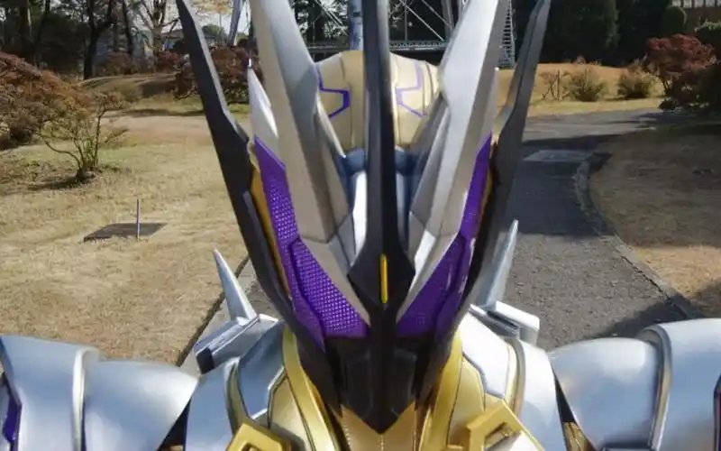 假面骑士千骑首次变身