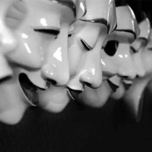 抑郁症患者:我每天戴着微笑面具真的很累,求求你能懂我好吗?