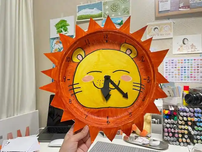 小学作业diy之小狮子时钟钟表手工制作