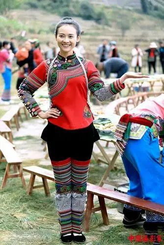 电影《风吹红河谷》拍摄现场之马瑜遥 :摄影:开口笑