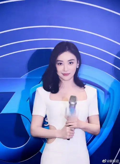 袁姗姗生图状态#袁姗姗今日出席活动生图9615,状态太好了!