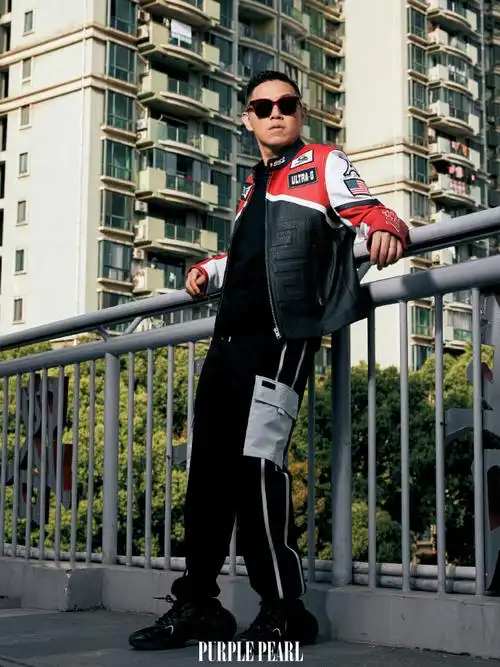 欧阳靖酷行城市态度大片