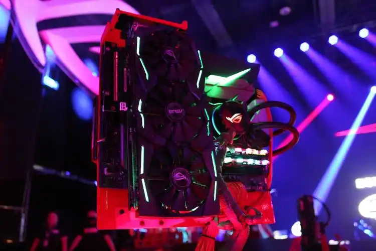 败家之眼信仰加持华硕geforcertx20系显卡亮相