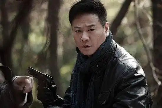 3,2345影视明星大全为你展现连奕名小我材料简介身高生日年龄及合做过