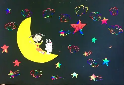 教学设计:运用三种纸质的特性画一幅星空的作品,以月亮为媒介,发挥