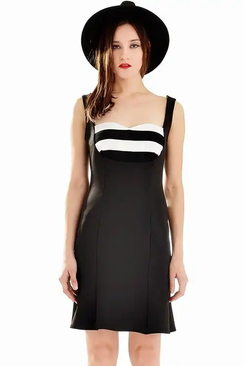 美国oasap欧美时尚可爱心形领口露背连衣裙