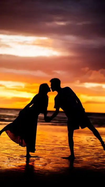 女孩手机锁屏壁纸