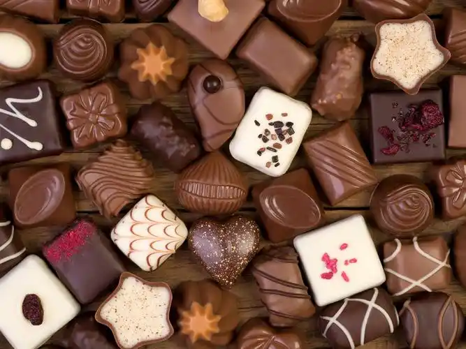 一些甜蜜的糖果,巧克力 iphone 壁纸