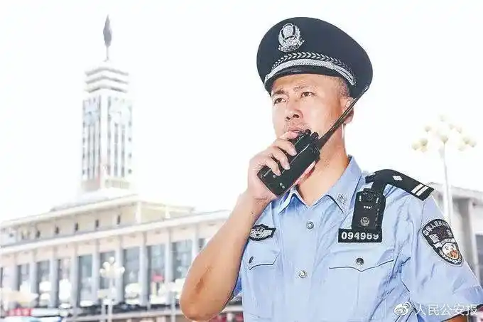 宋鹏飞:17年战斗在反扒一线