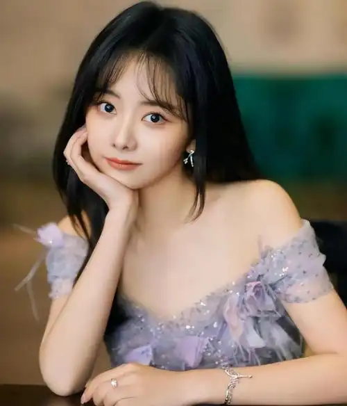 年过三十的"国民闺女"谭松韵,内心与外表判若两人|荧幕|刘昊然|娱乐圈