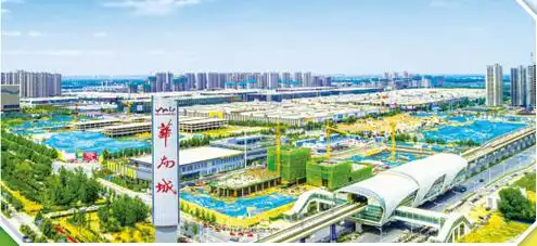 当前,华南城的开发项目遍布深圳,南昌,南宁,西安,郑州,合肥,重庆