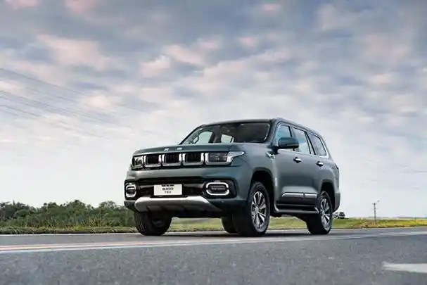 柴油动力一箱油续航1000公里试驾bj60千里版