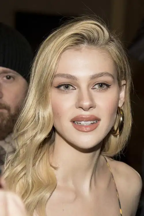 妮可拉·佩尔茨 nicola peltz的图片