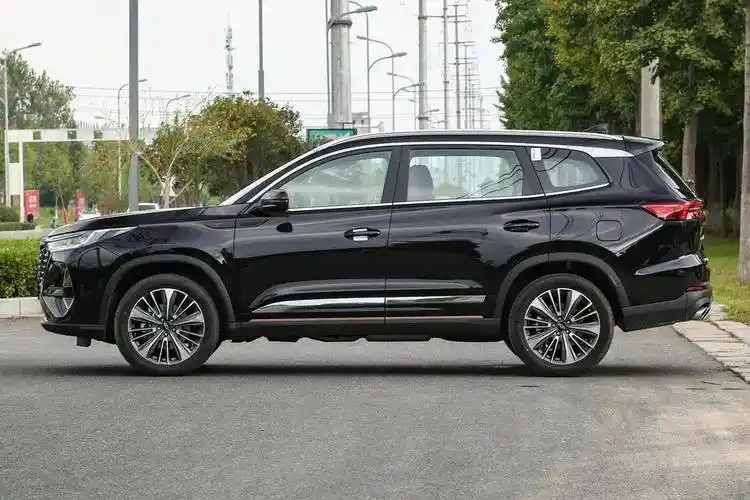 想买10万级中型suv,看看这三款车,省油舒适,空间大还安全_搜狐汽车