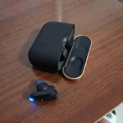 小小的索尼wf1000xm3耳机带给你不一般的听觉盛宴