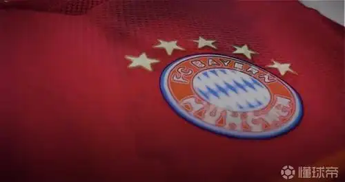 五星拜仁全新亮相